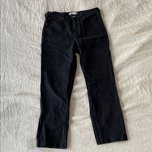 *SOLD* Abercrombie & Fitch Ultra High Rise Straight Jeans, 28R, No-Fade Black